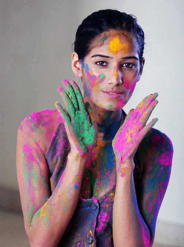 Poonam Pandey and Colored Face